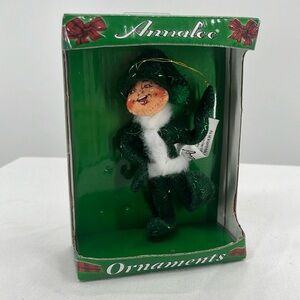 VTG NIB Annalee Doll Ornament “Green Sparkles Elf” 4”